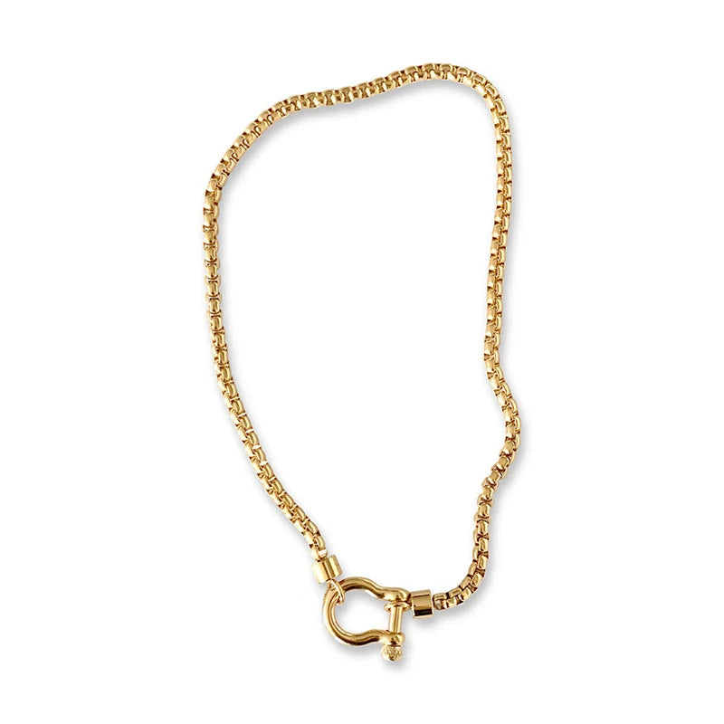Vi Lok Necklace