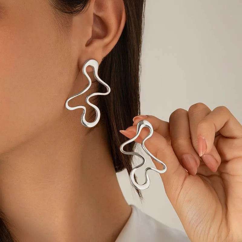 Ruby Vie Earrings