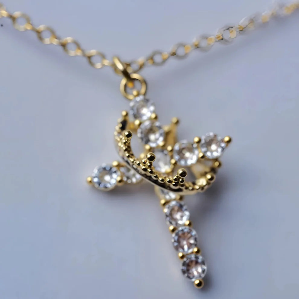 Cross et Crown Necklace