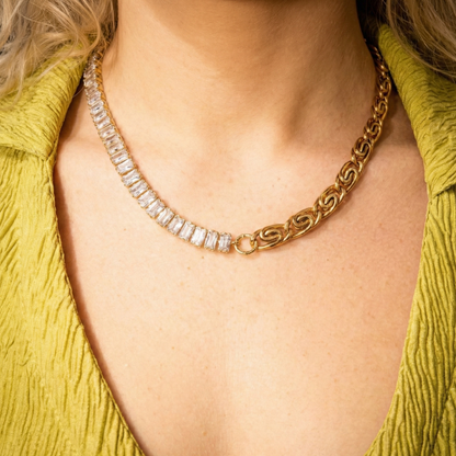 Vector Chain Necklace