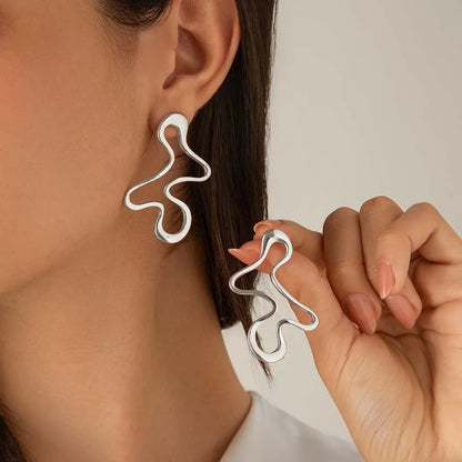 Ruby Vie Earrings