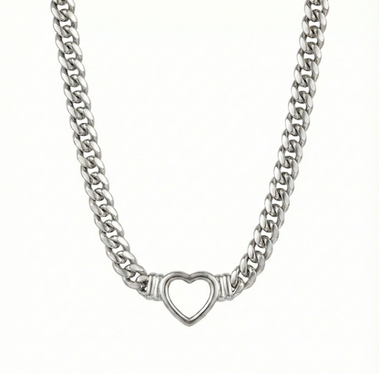 Silver chain necklace with a heart pendant